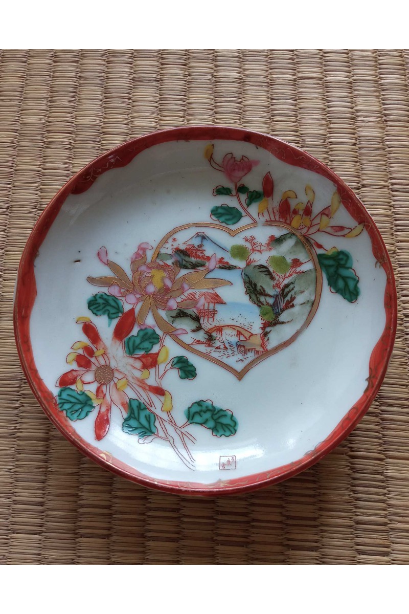 Petite assiette Fuji dans un cœur