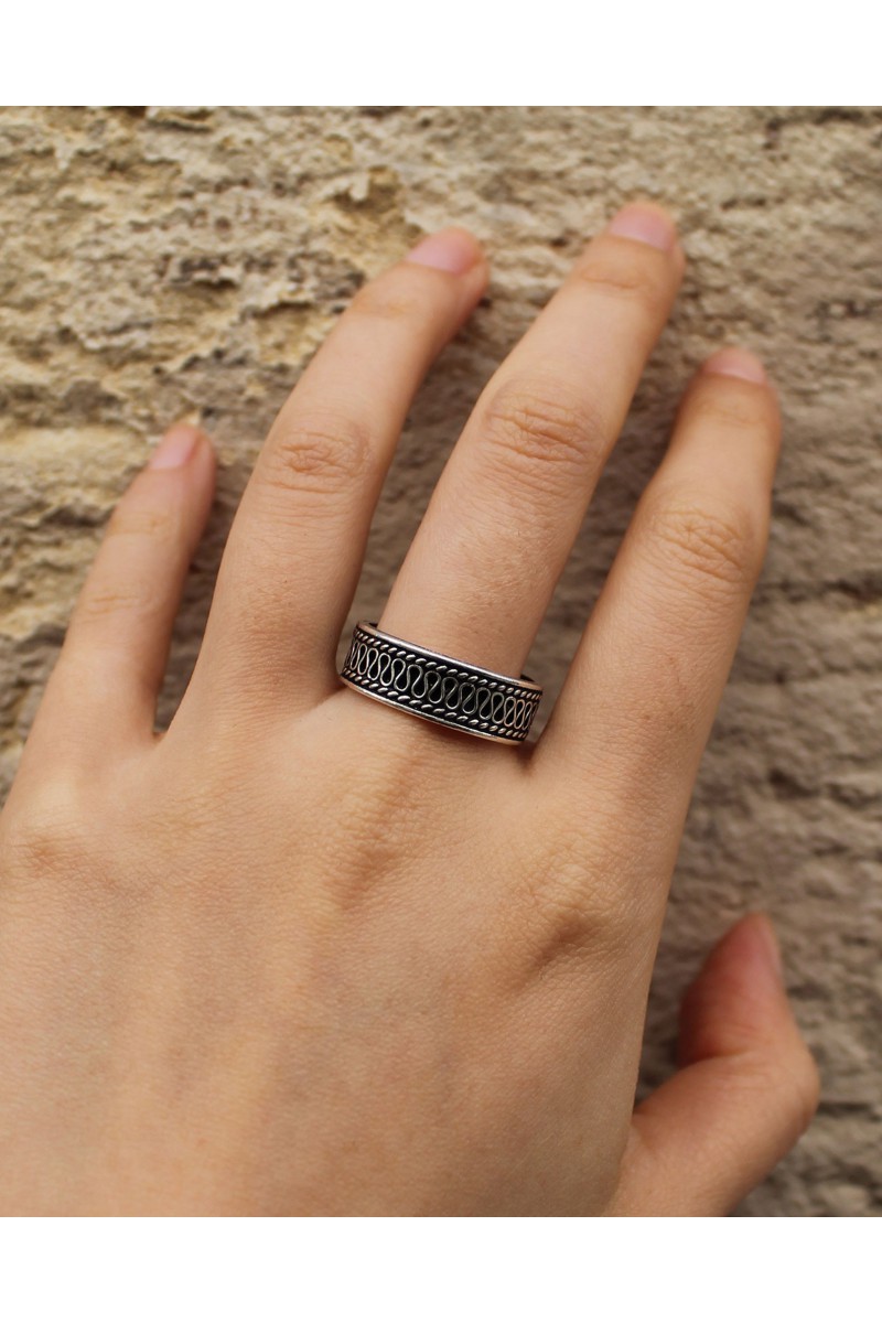 Silver Ring 8