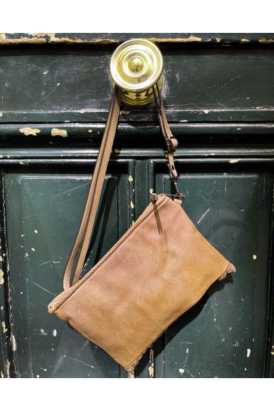Lune bag in soft textured leather