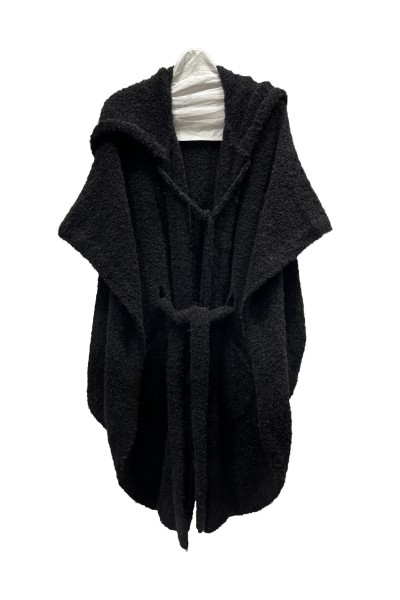 Poncho long en alpaga avec très grande capuche médiévale