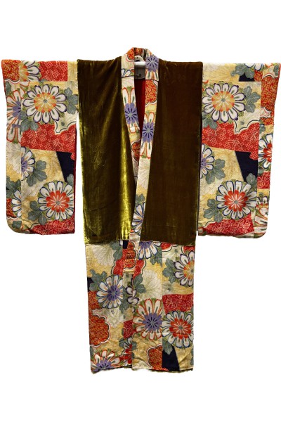Floral silk and velvet kimono