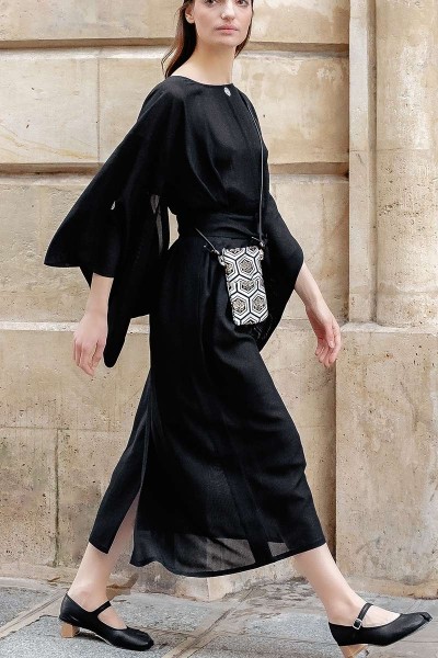 Robe kimono à col rond noir