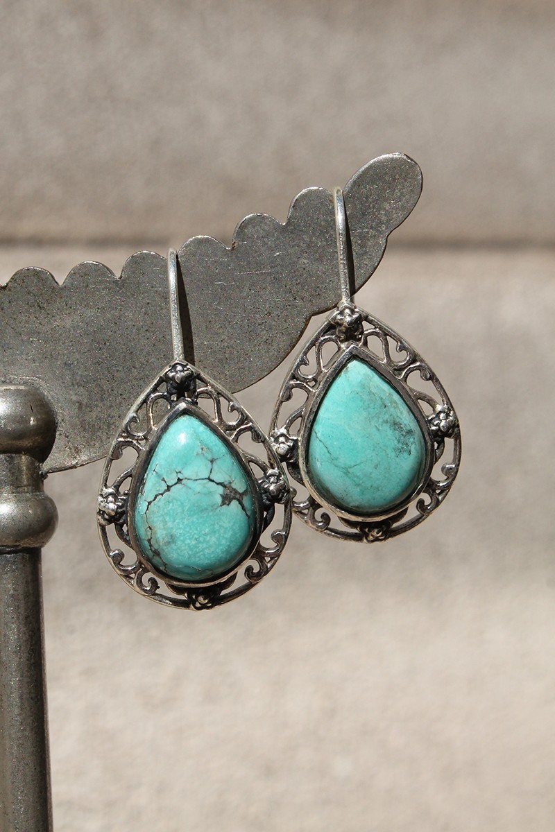 Turquoise tear drop earrings
