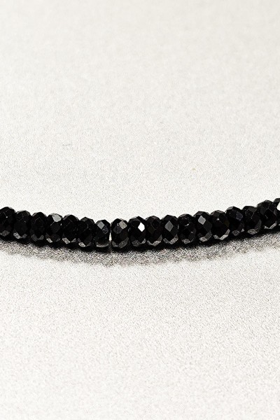 Spinel beaded necklace