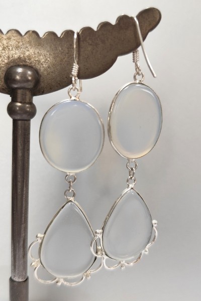 Boucle d'oreille opaline