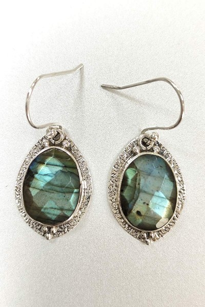 Boucles d'oreilles Labradorite taillé