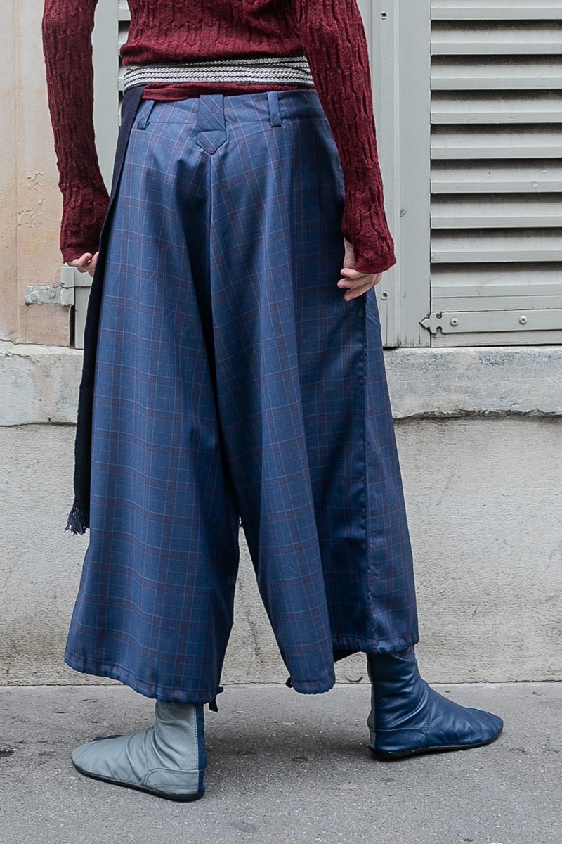 Merinos wool wide-leg checked pants