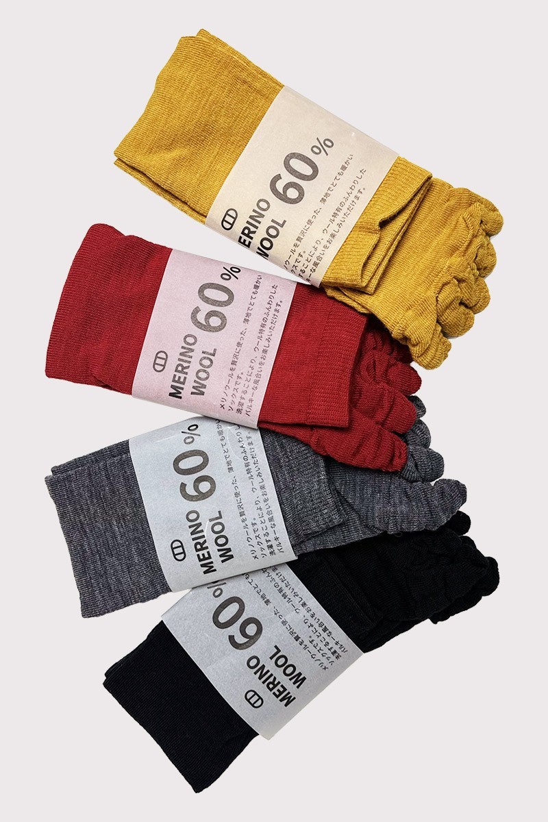 5-toe Merino wool socks