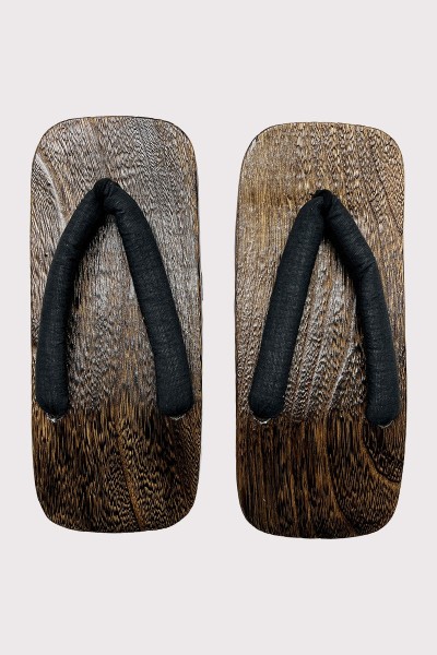 Geta carré lanières Noir T45