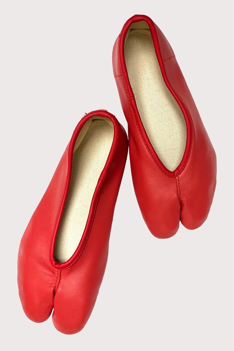 Ballerines tabi en cuir Rouge