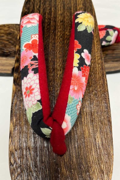 Geta florale élégante T41