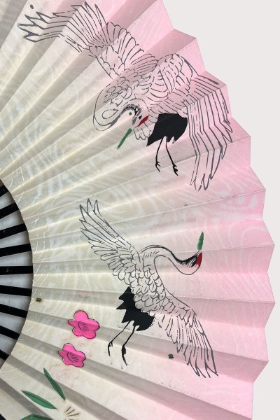 Pink Tsuru fan
