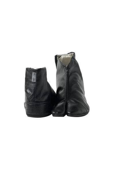 Black Leather Tabi Boots