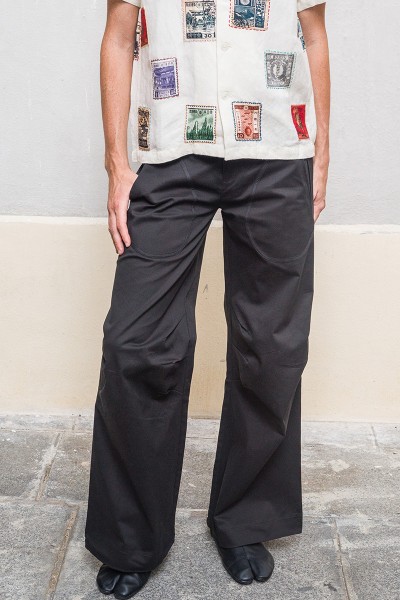 Unisex Pants with Pleats at the Knees